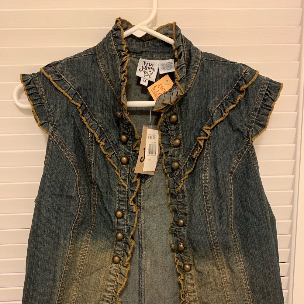 Ivy Jane denim vest NWT medium